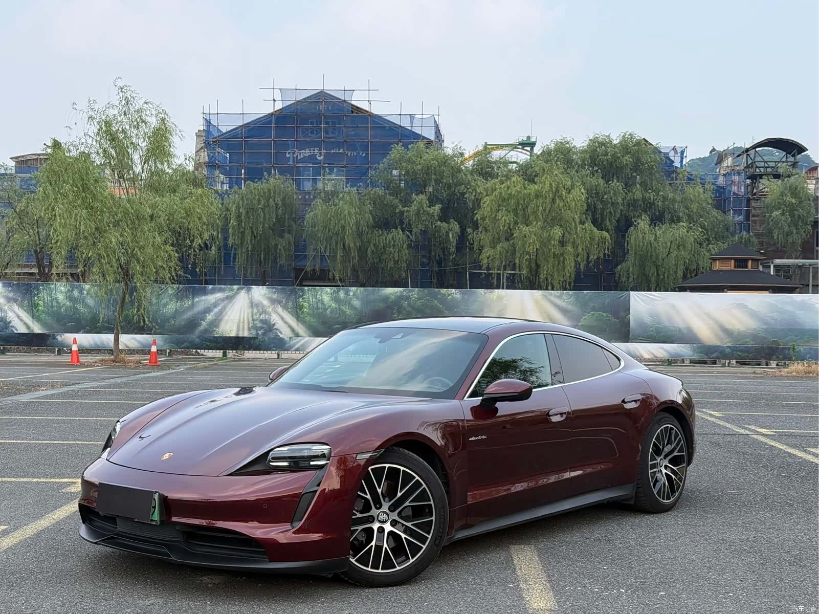 Porsche Taycan, 2021 1