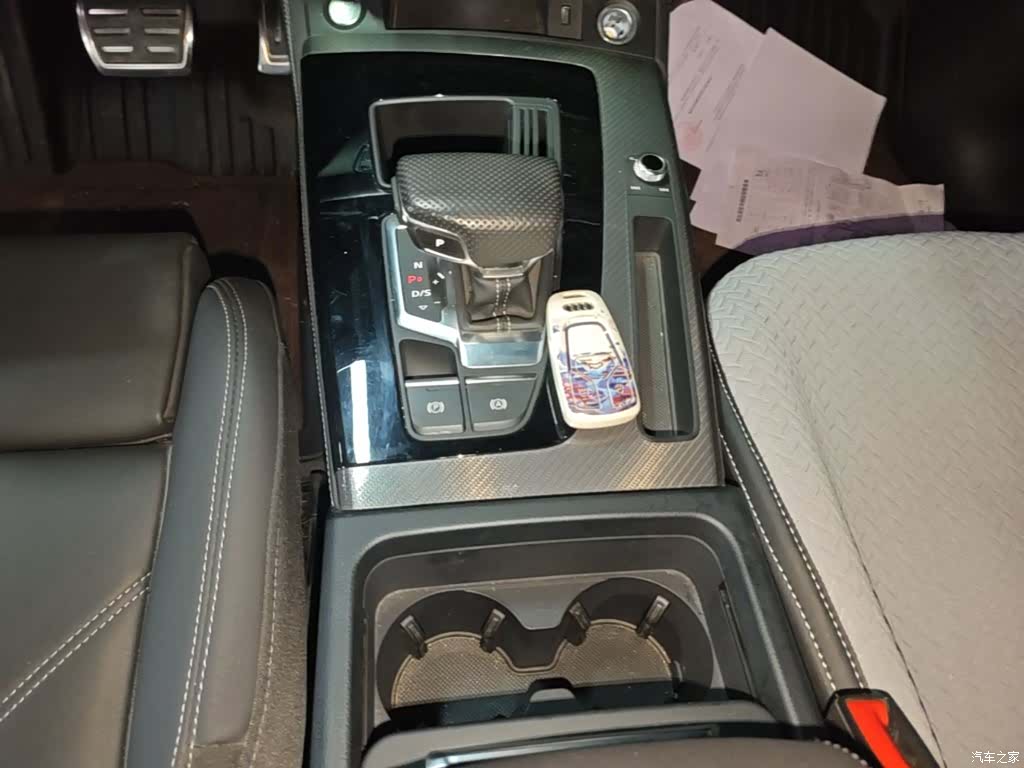 Audi Q5L, 2024 14