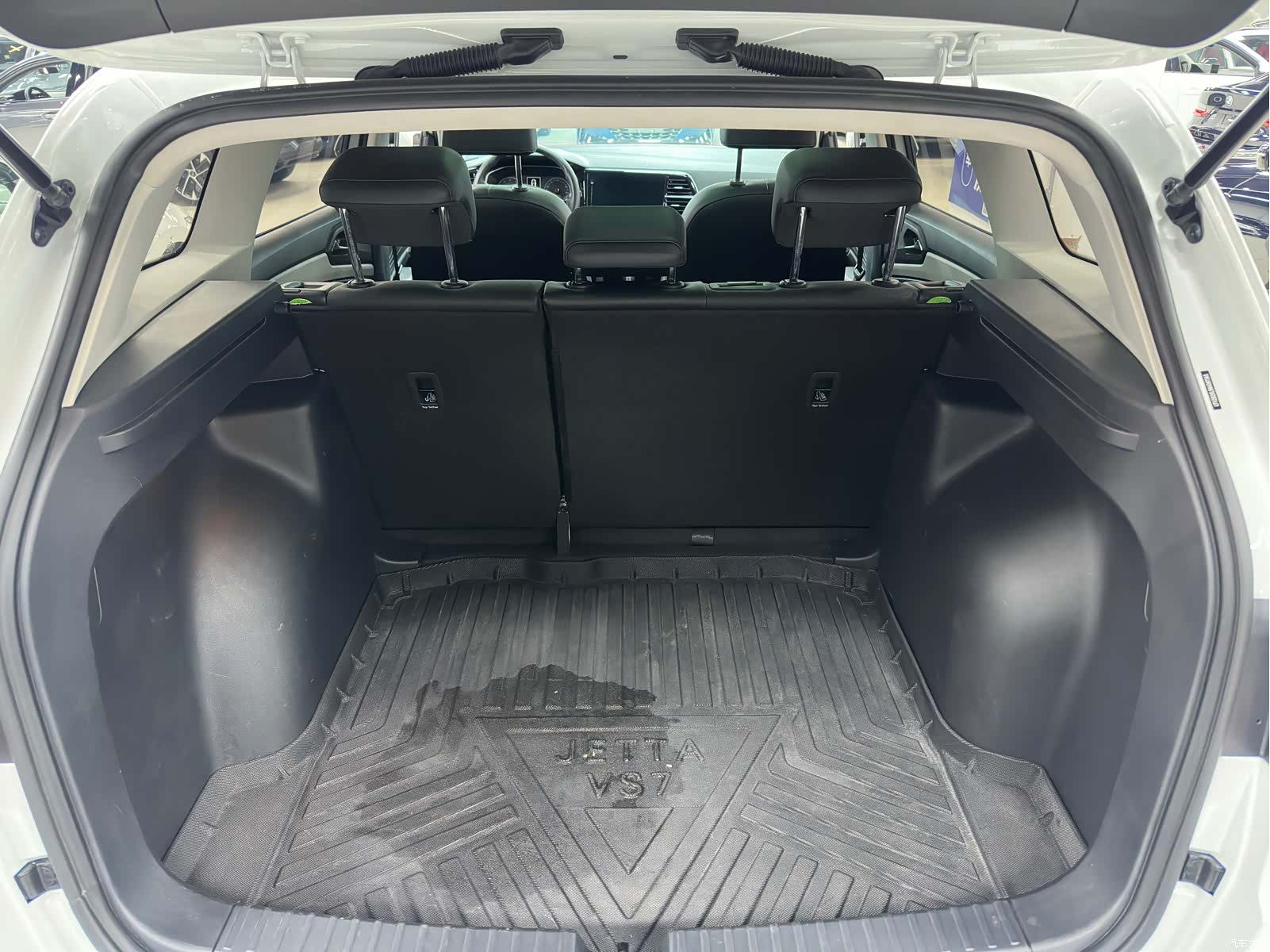 Volkswagen VS7, 2022 23