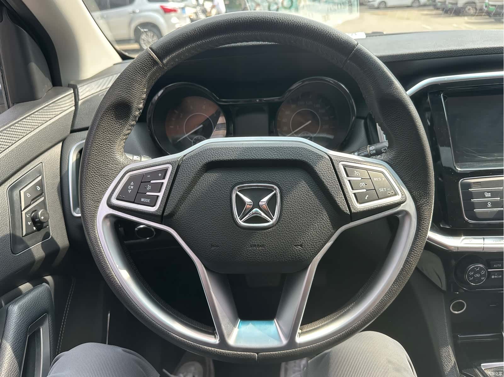 JMC S350, 2017 7