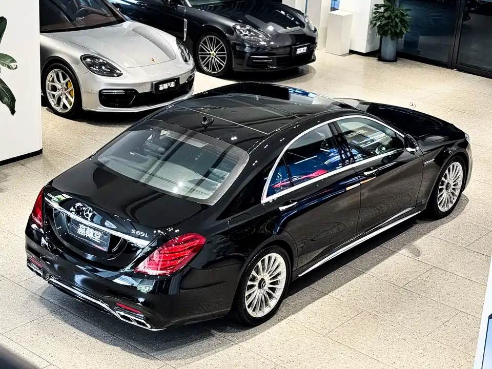 Mercedes-Benz S-class AMG