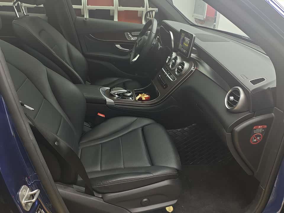 Mercedes-Benz GLC Mercedes-Benz GLC