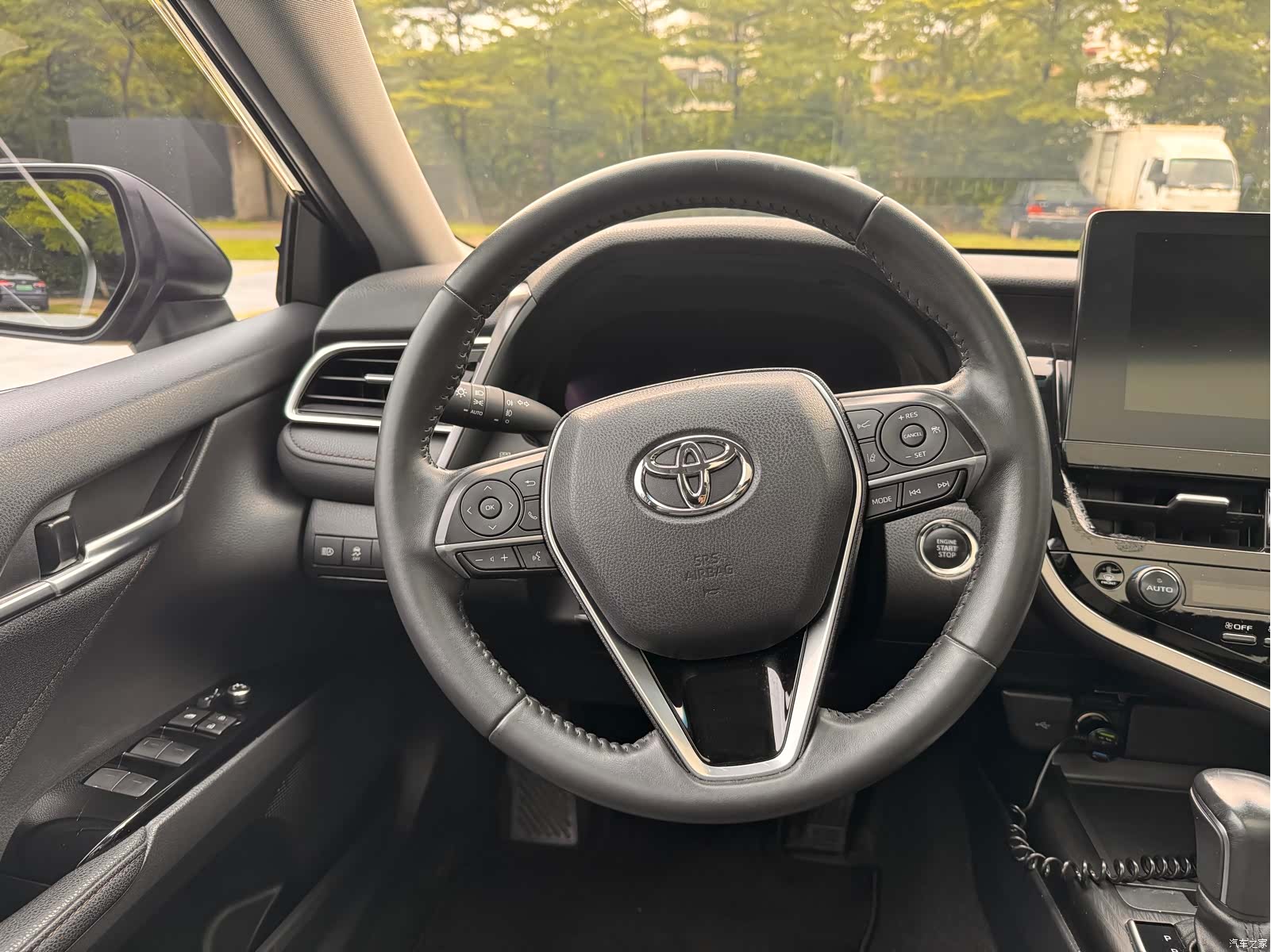 Toyota Camry, 2021 16