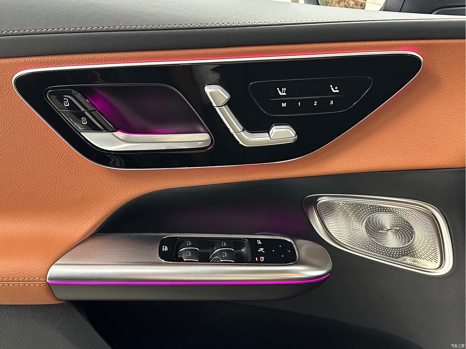 Mercedes-Benz GLC, 2026 23