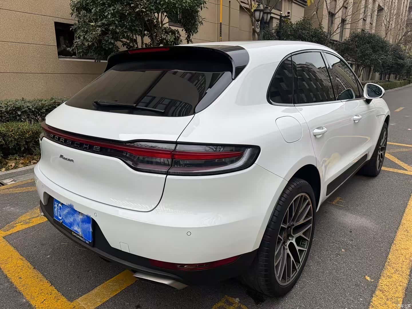 Porsche Macan, 2021 3