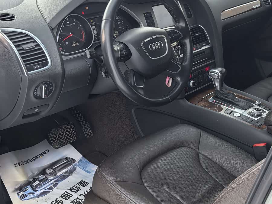 Audi Q7 2015, фото 7