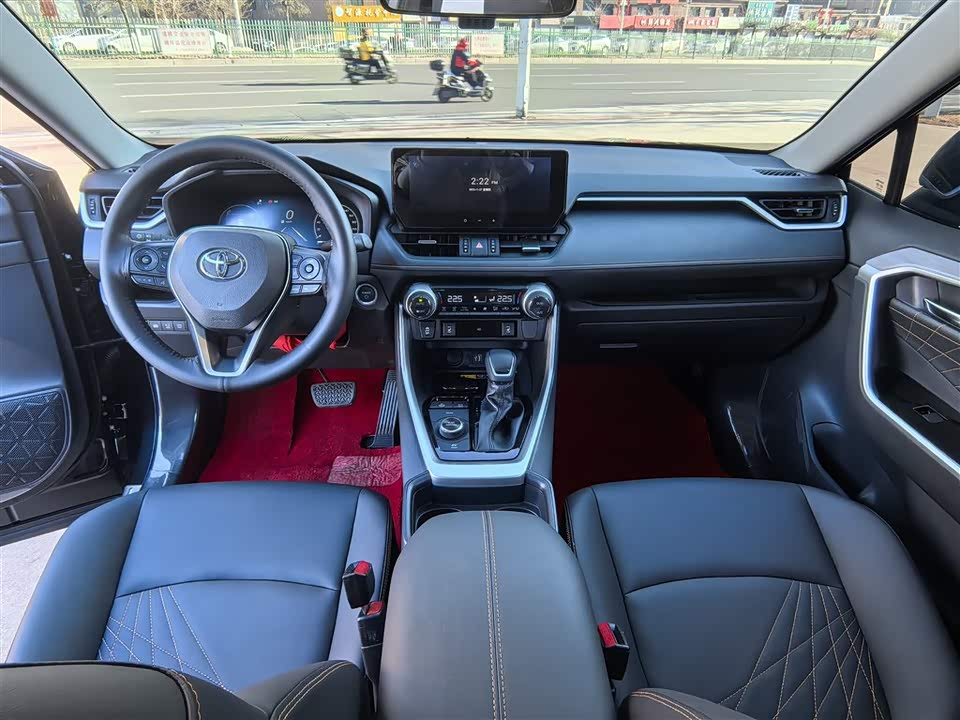 Toyota RAV4 Rongfang