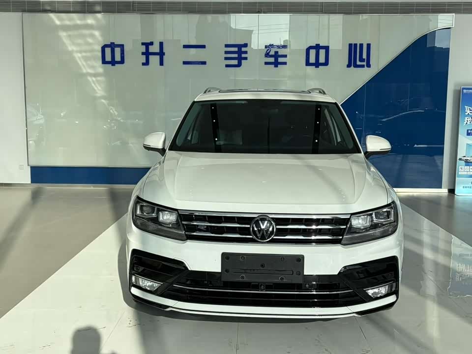 Volkswagen Tiguan L