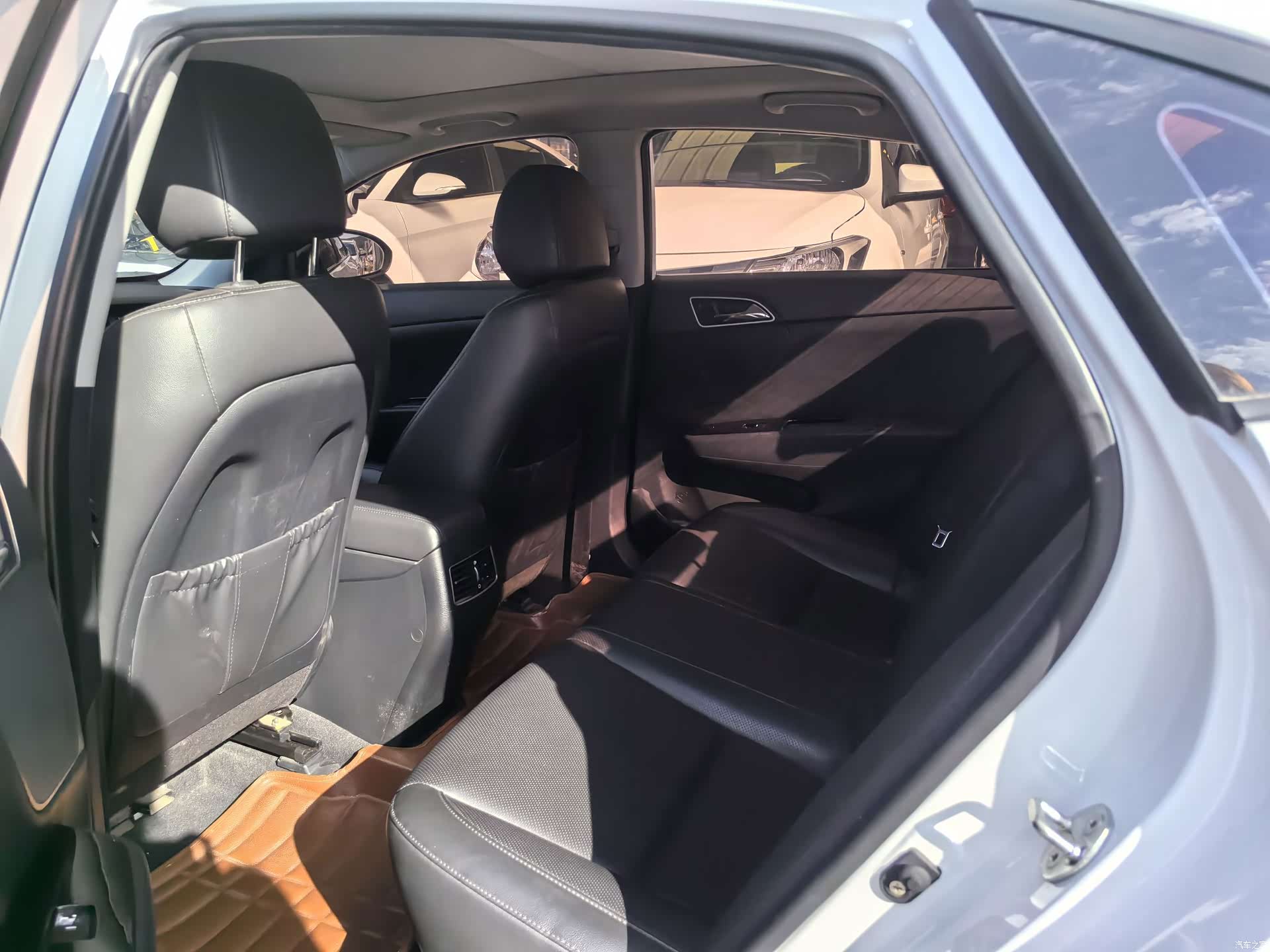 Hyundai GLS, 2017 11