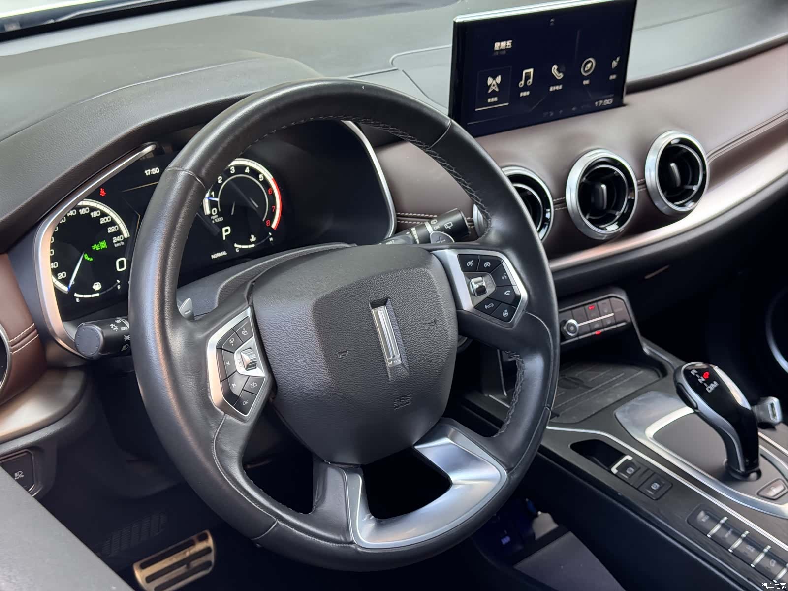 WEY VV6, 2018 17