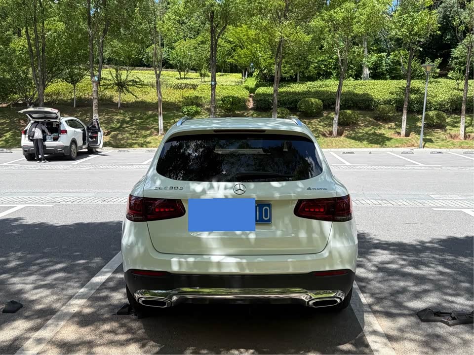 Mercedes-Benz GLC Mercedes-Benz GLC