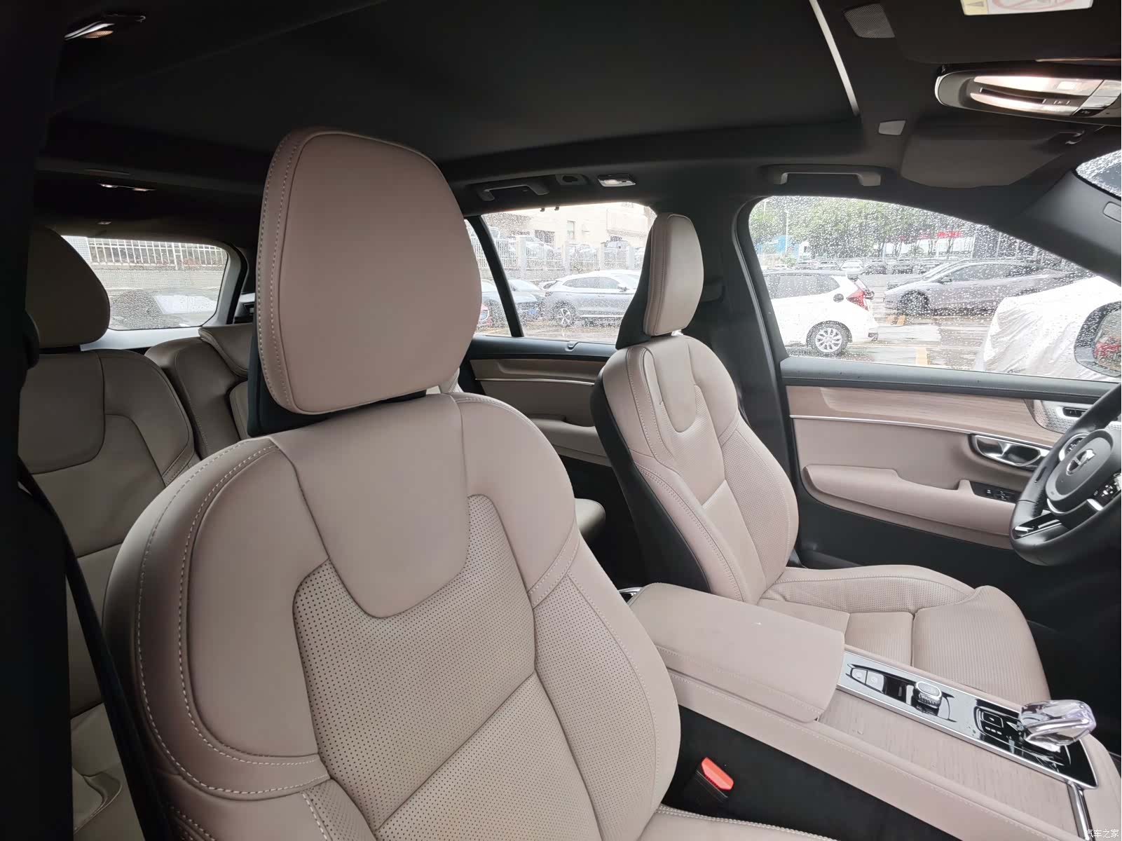 Volvo XC90, 2025 19