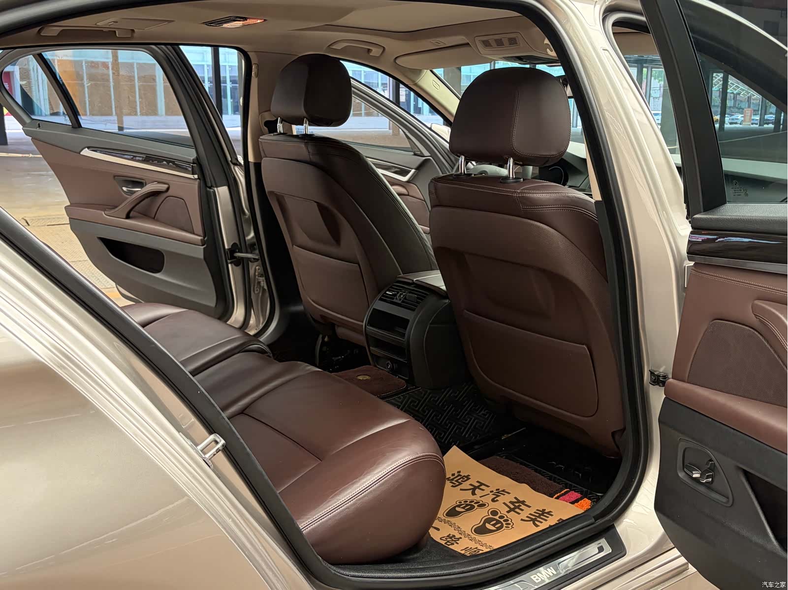 BMW 5 Series, 2016 11