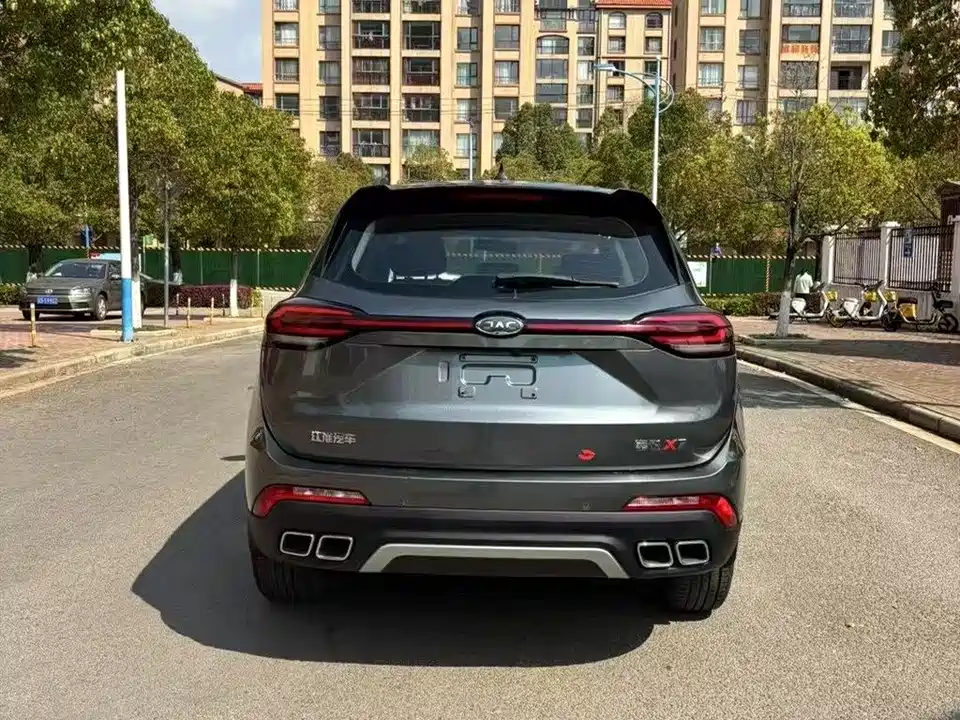 JAC Jiayue X7