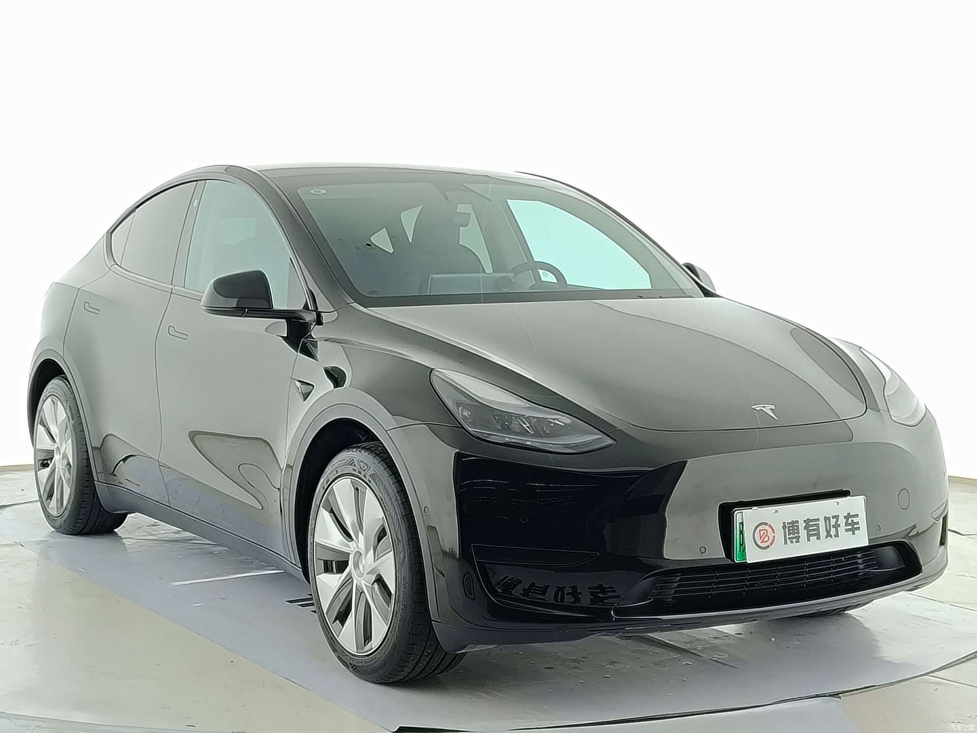 Tesla Model Y, 2023 3