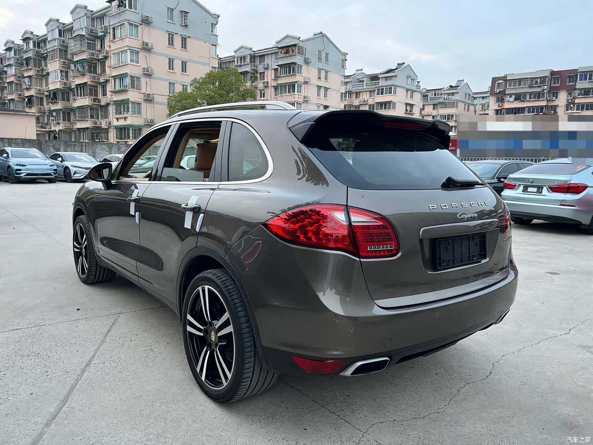 Porsche Cayenne, 2012 17