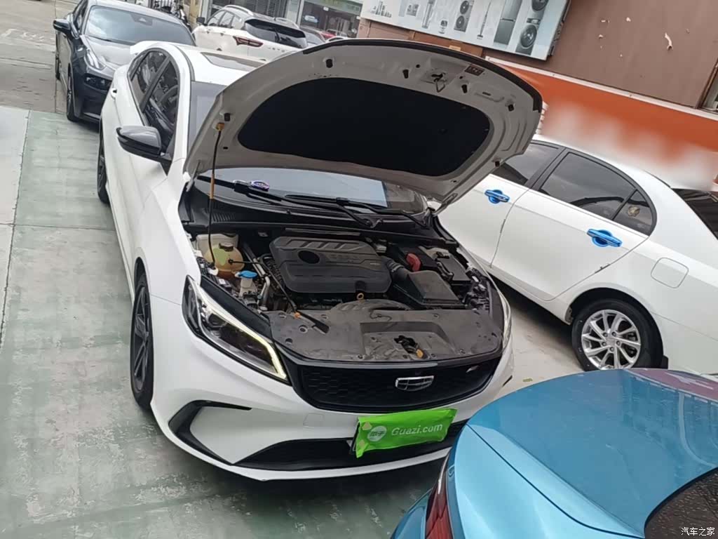 Geely Binray, 2022 20