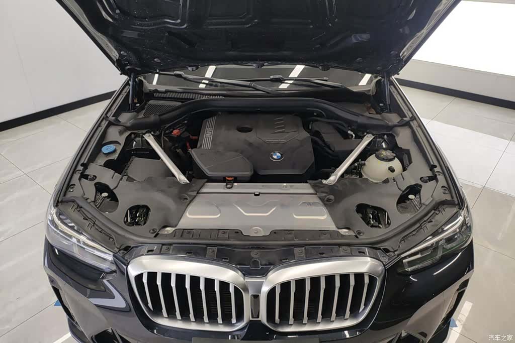 BMW X3, 2024 10