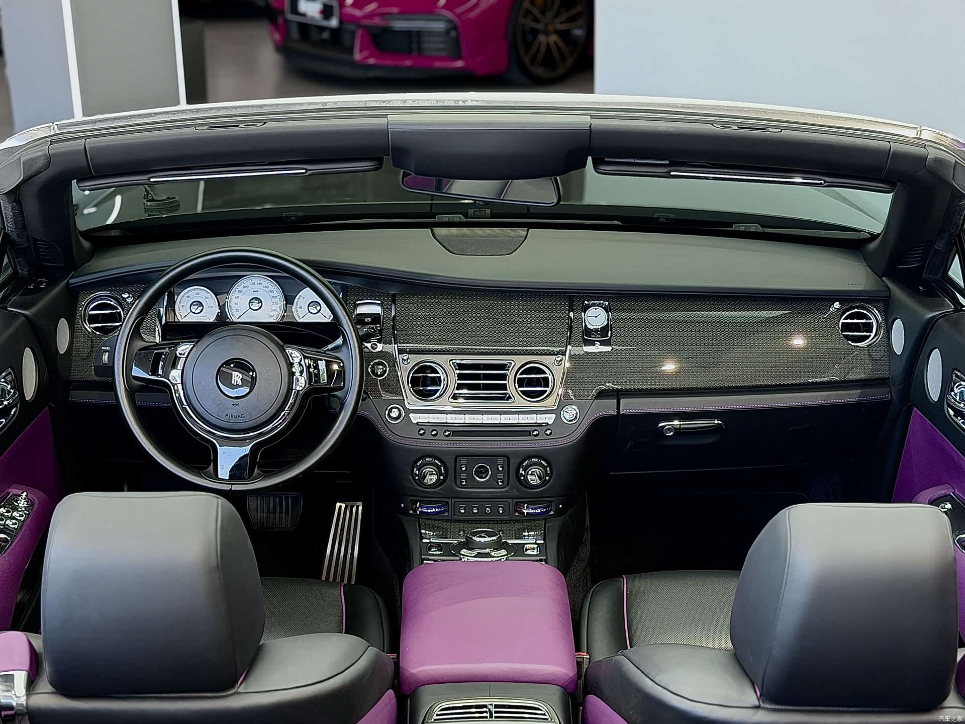 Rolls-Royce Black, 2019 все фото