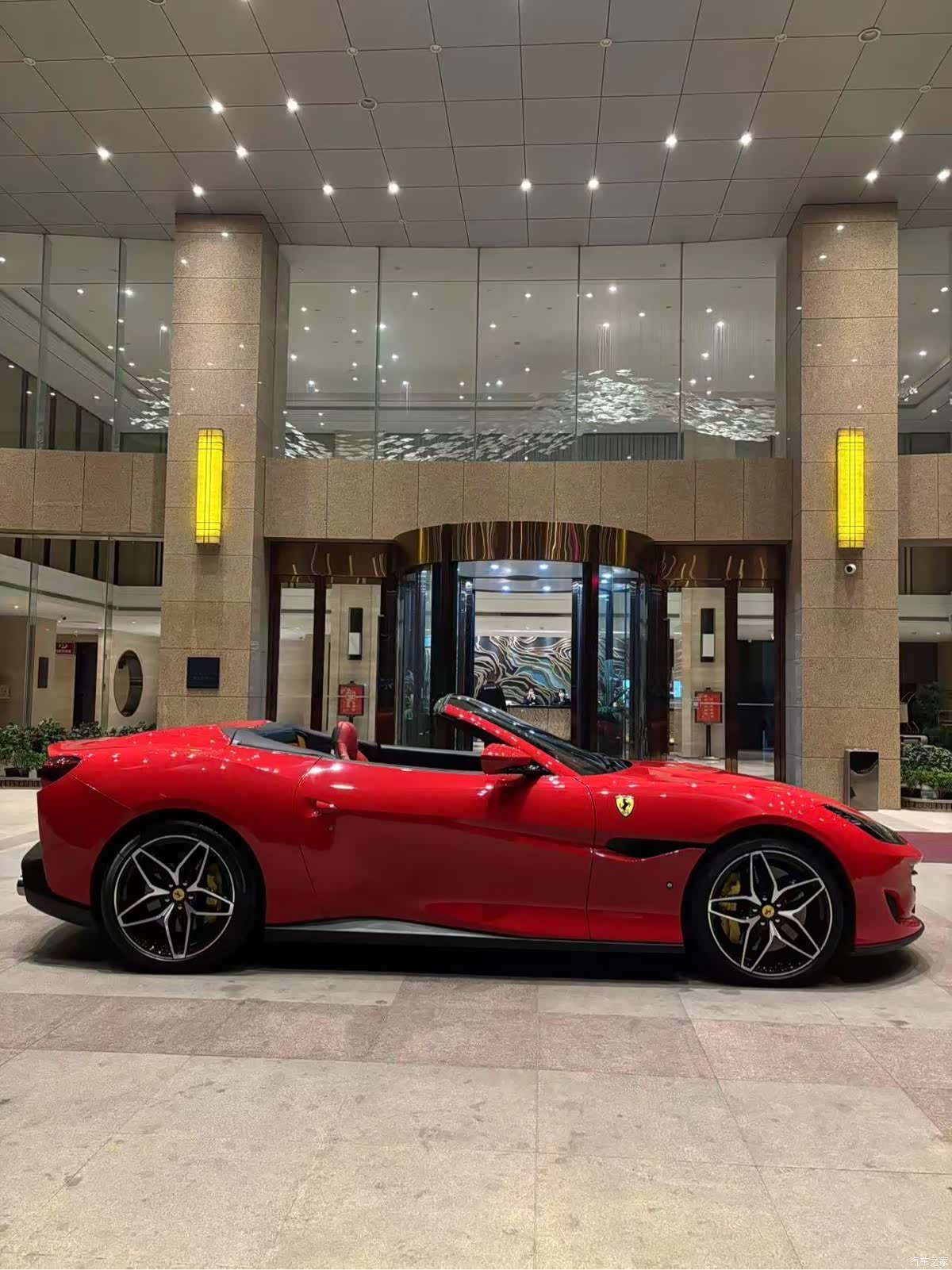Ferrari Portofino, 2019 7