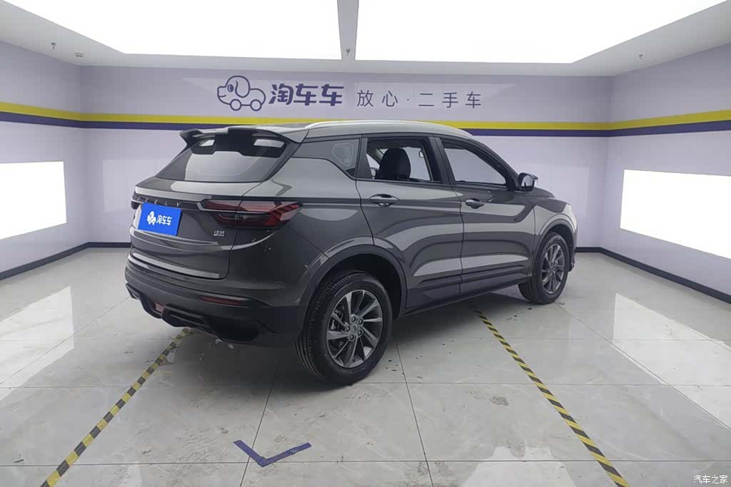 Geely Coolray, 2025 3