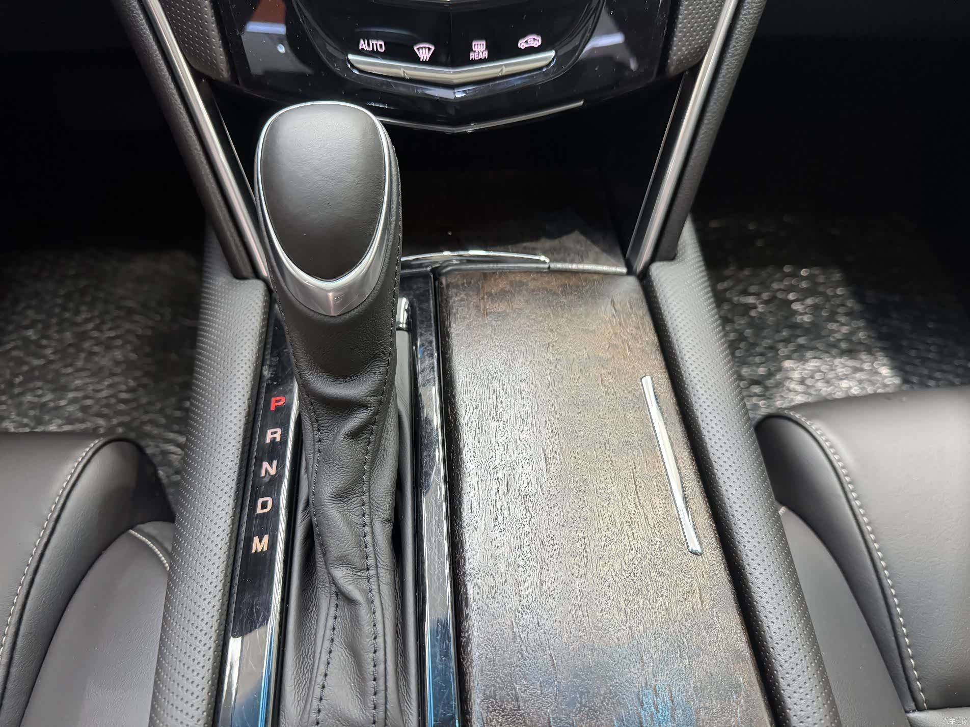 Cadillac XTS, 2019 28