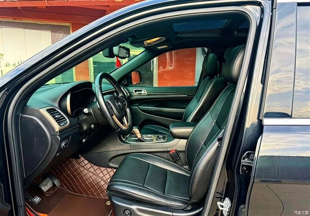 Jeep Grand Cherokee, 2016 3