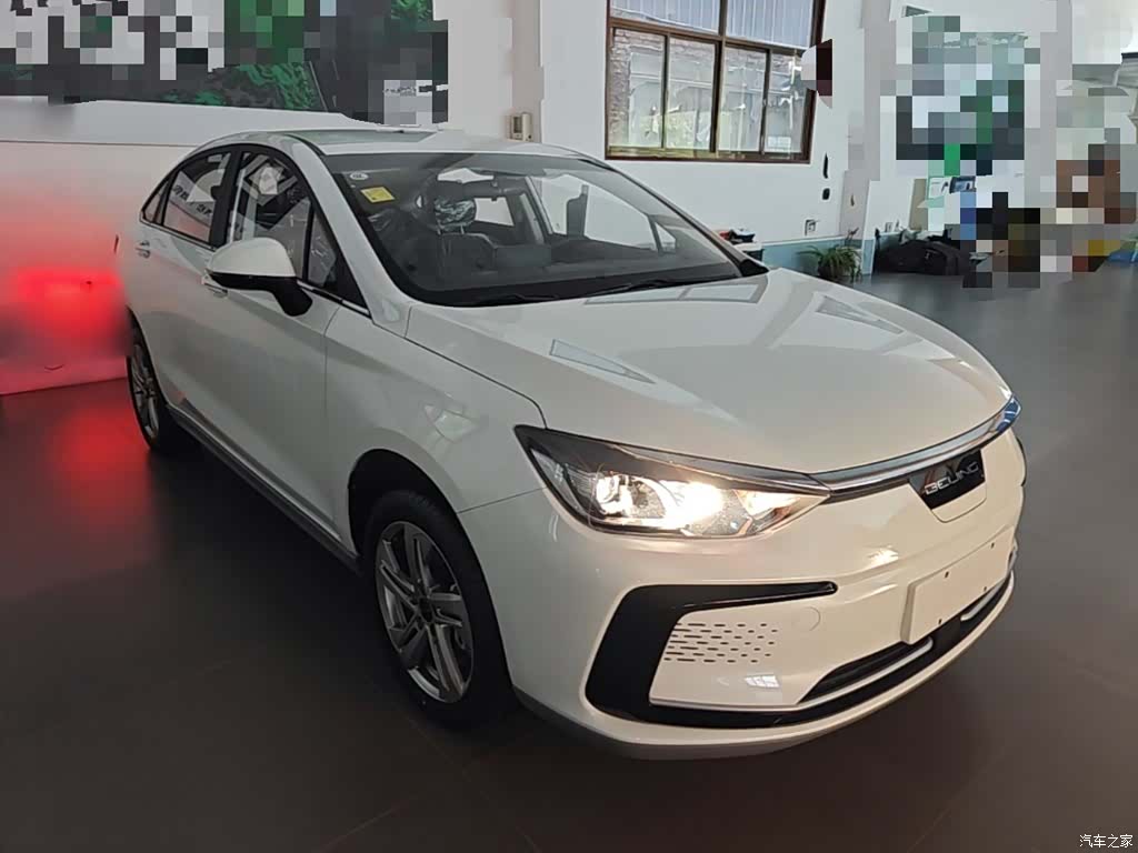 BAIC EU5, 2026 4