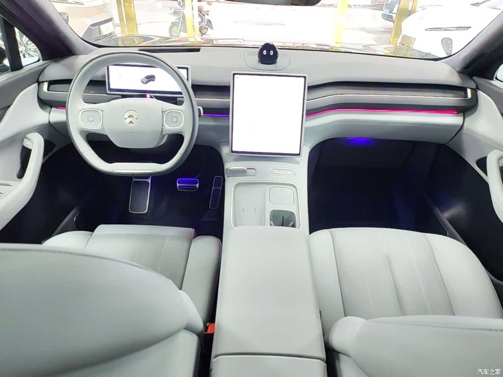 NIO ES8, 2024 10