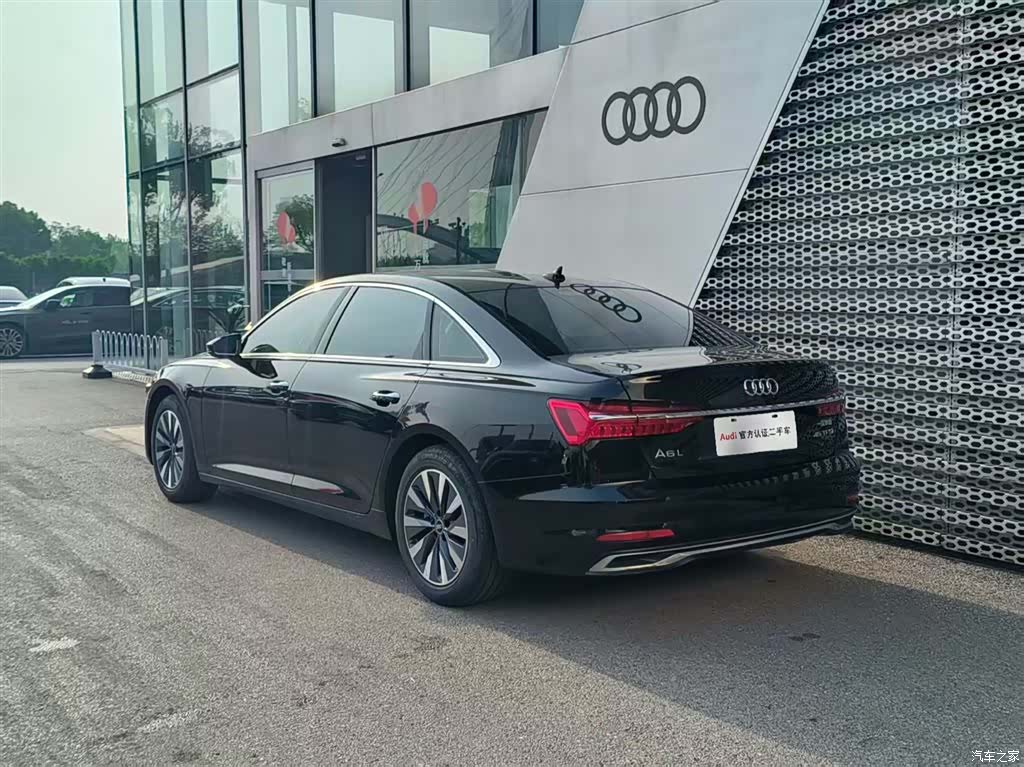 Audi A6L, 2023 все фото