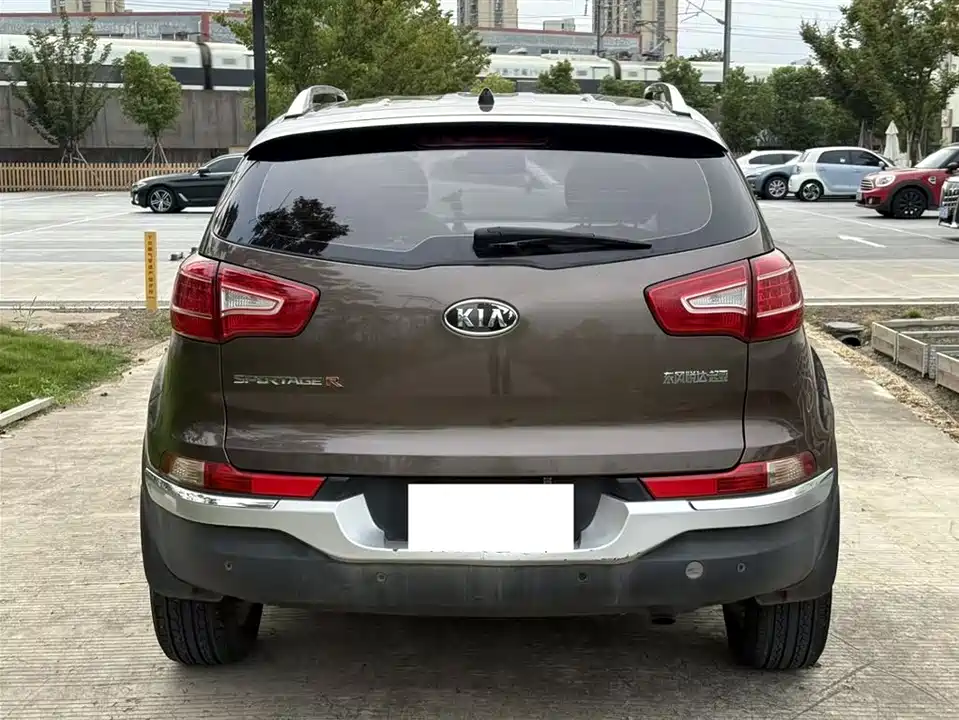 Kia Smart running