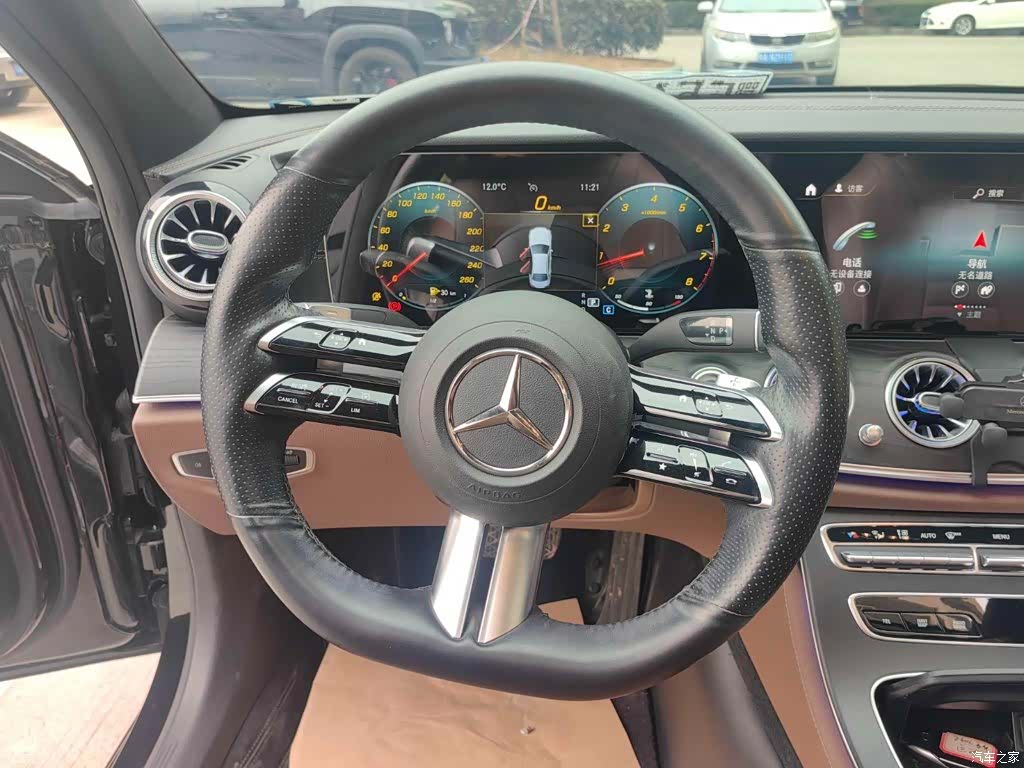 Mercedes-Benz E-Class, 2022 8