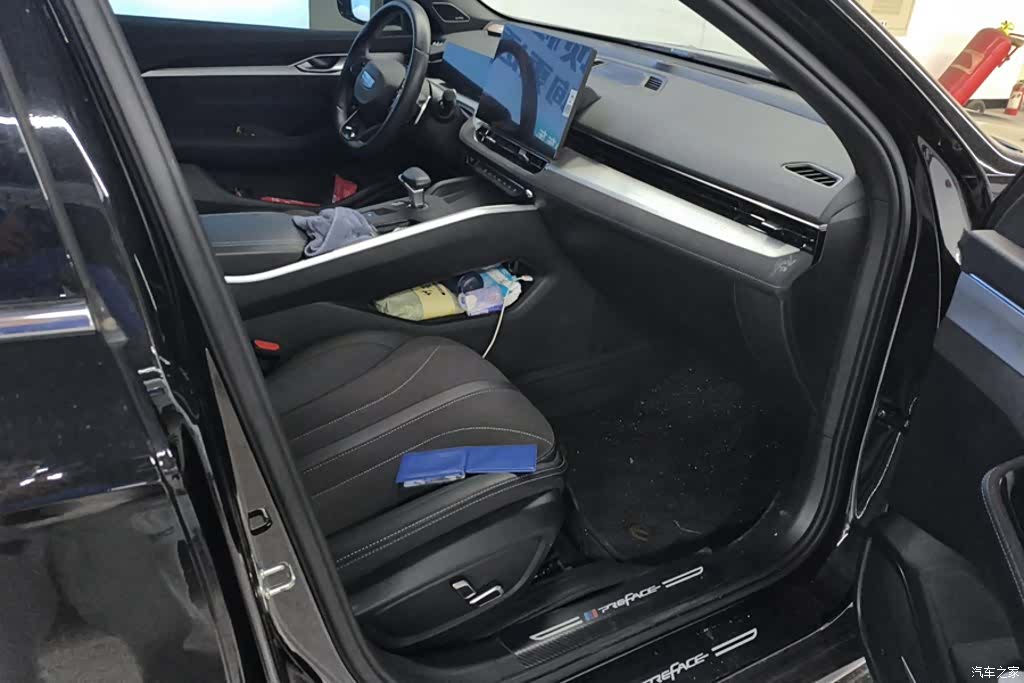 Geely Preface, 2024 8