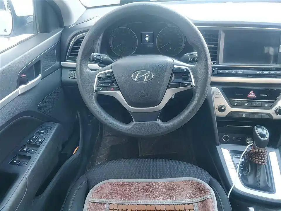 Hyundai Lead
