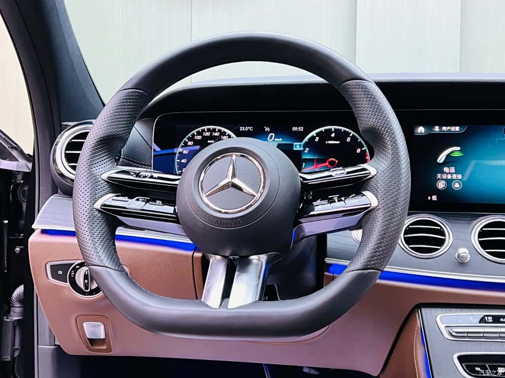 Mercedes-Benz E-Class, 2022 10
