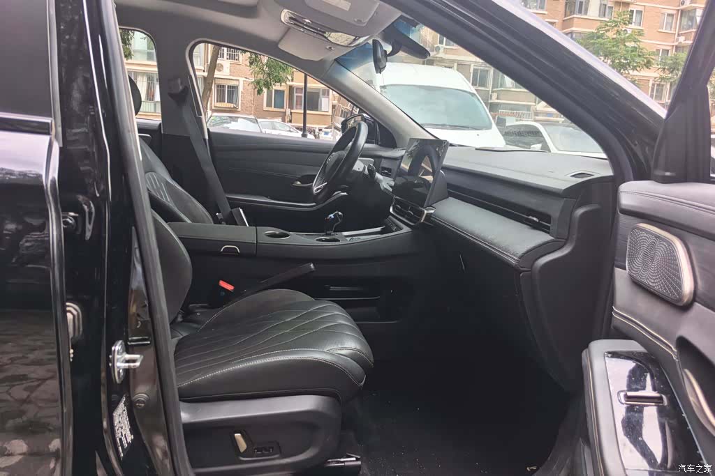Jetour L9, 2024 8
