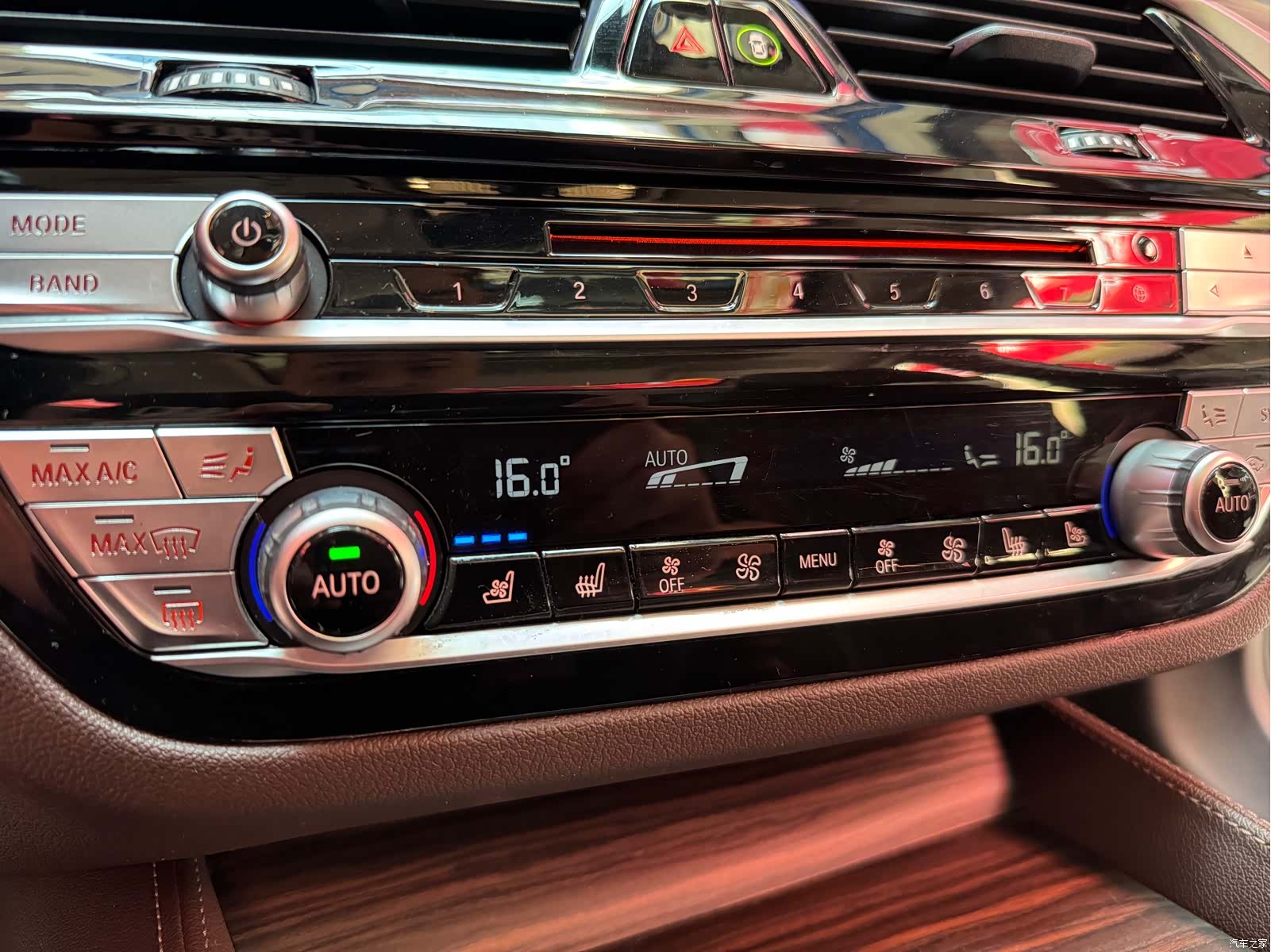 BMW 5 Series, 2018 8