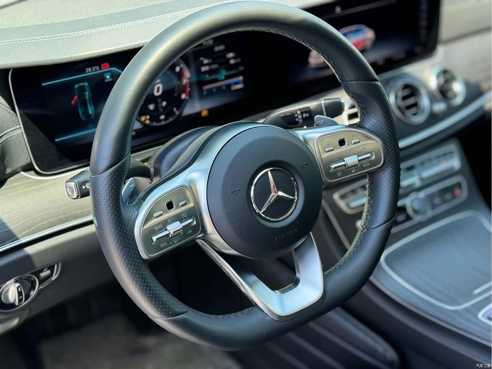 Mercedes-Benz E-Class, 2020 15