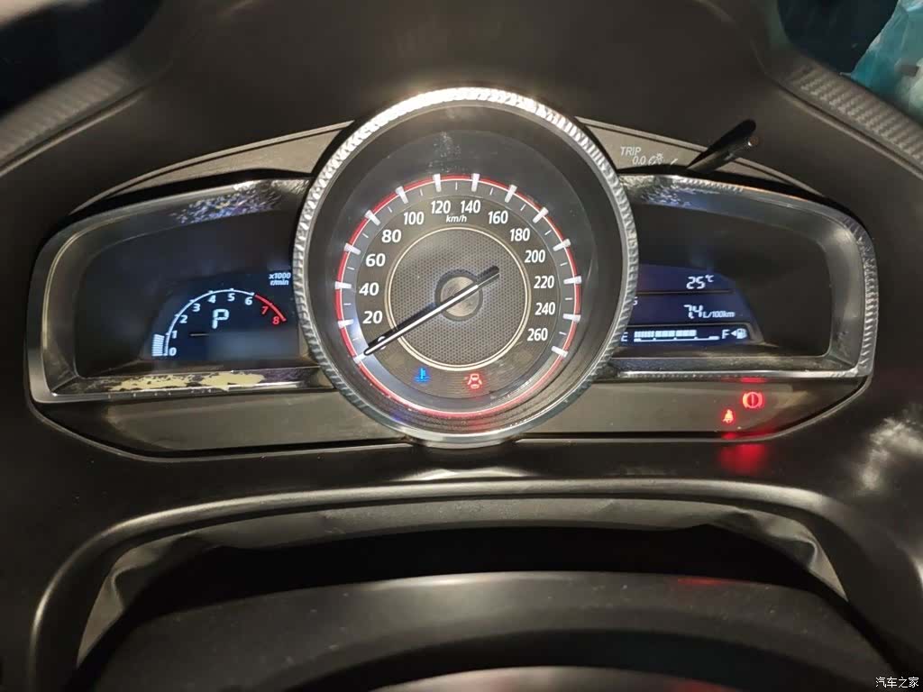 Mazda Mazda3, 2017 4