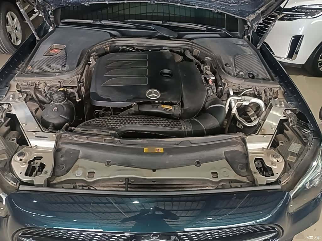 Mercedes-Benz E-Class, 2021 20