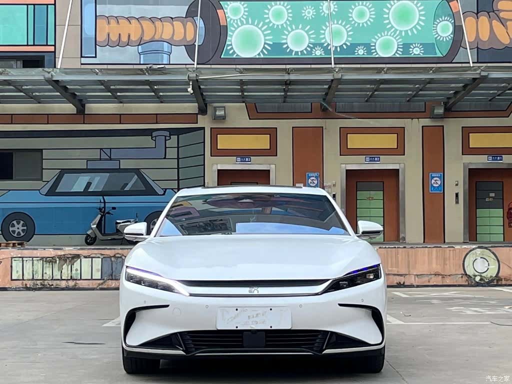 BYD Han, 2022 2