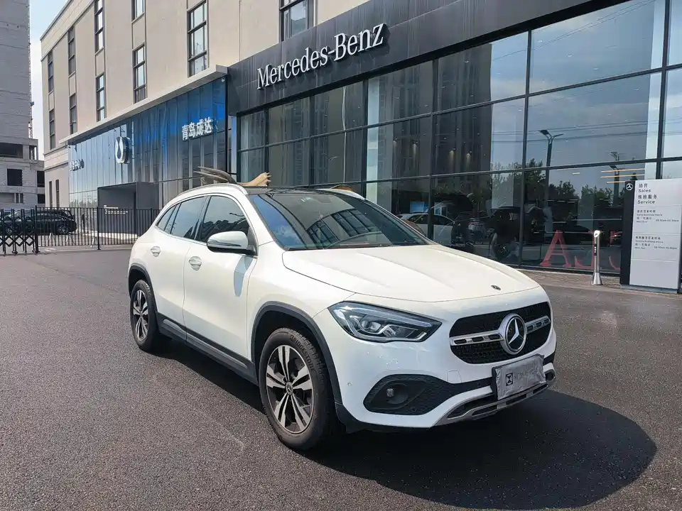 Mercedes-Benz GLA