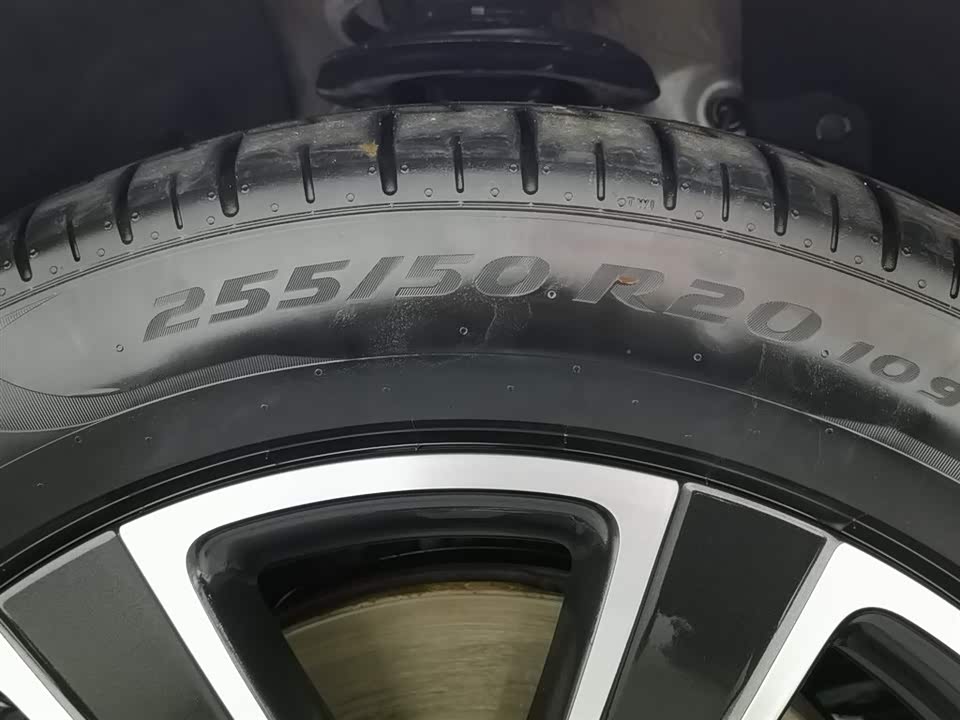 AITO Ask the world M7