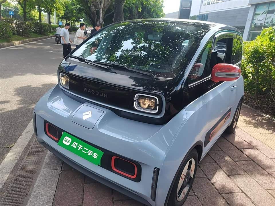 Baoding KiWi EV