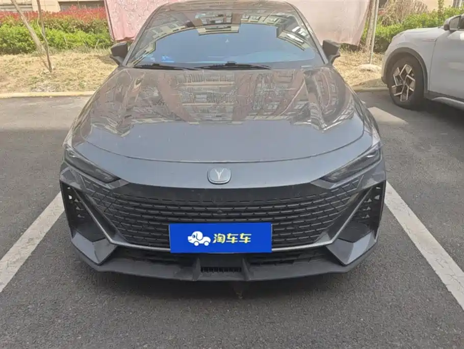 Changan UNI-V