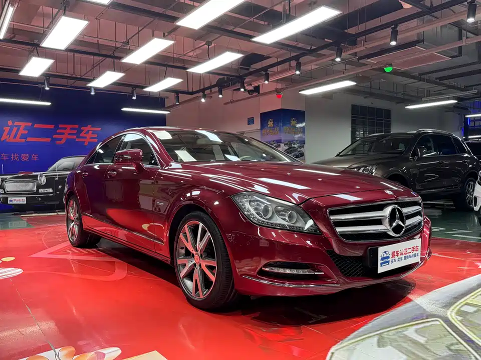 Mercedes-Benz CLS