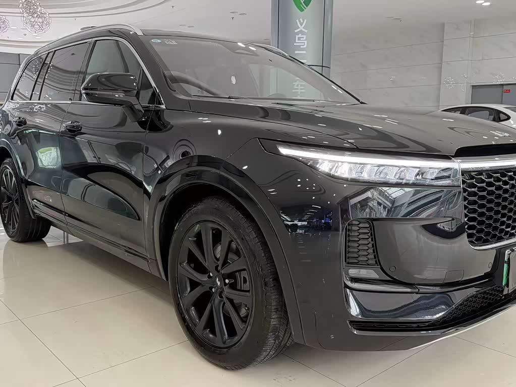 Li Auto ONE