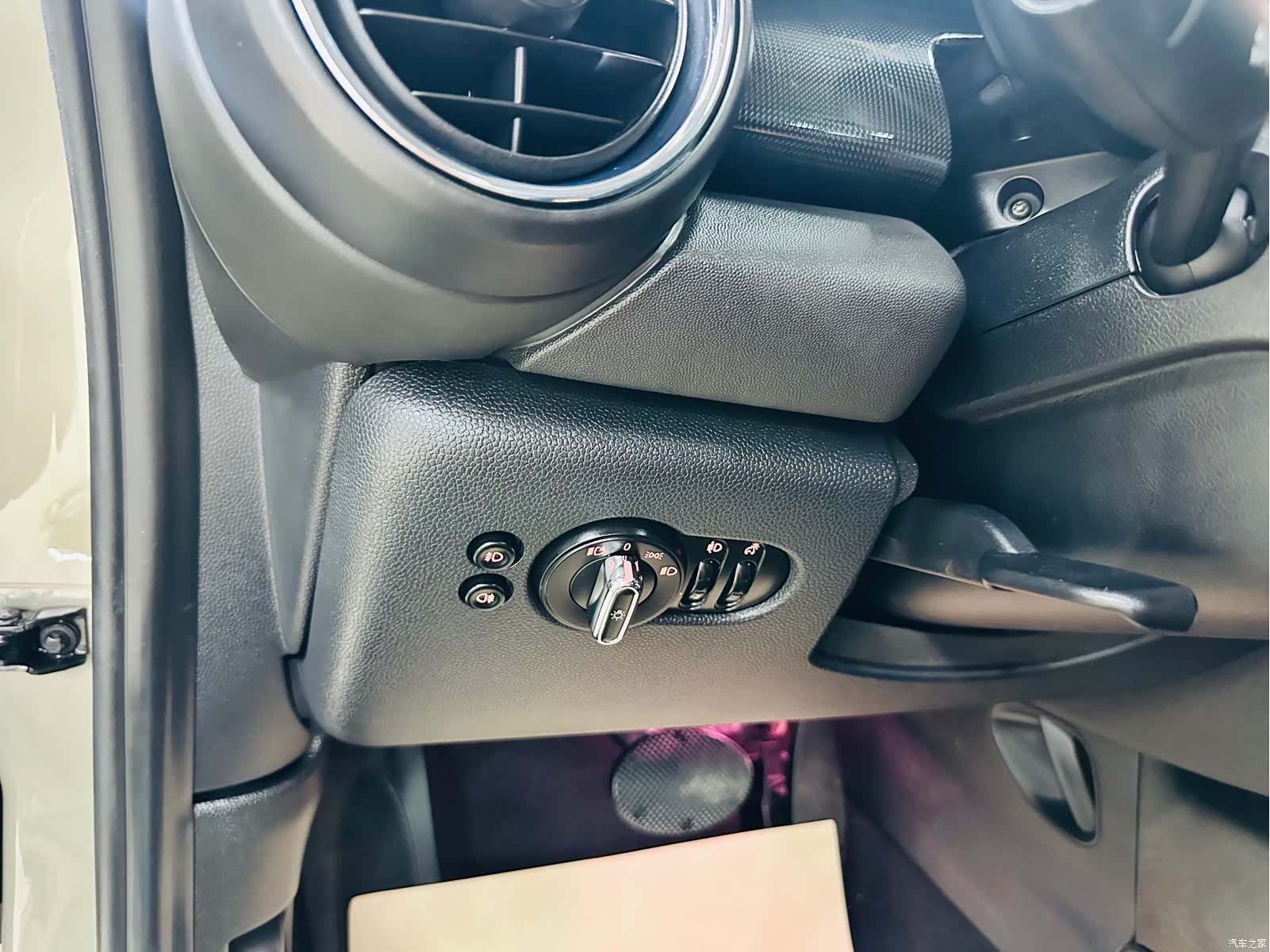 Mini Cooper, 2020 43
