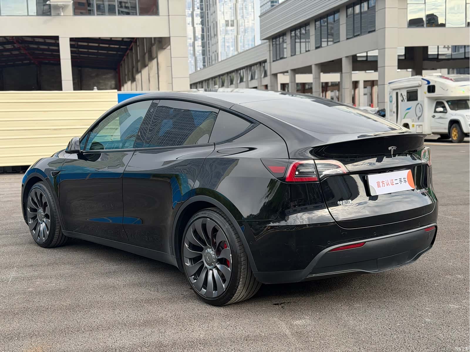 Tesla Model Y, 2024 12