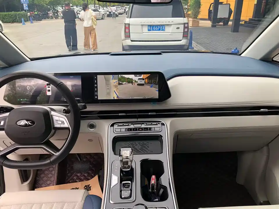 JAC Refine Ruifeng RF8 PHEV